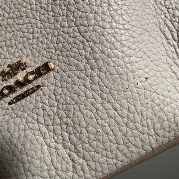 Genuine Coach Pennie Shoulder Bag - Picture 9 of 12